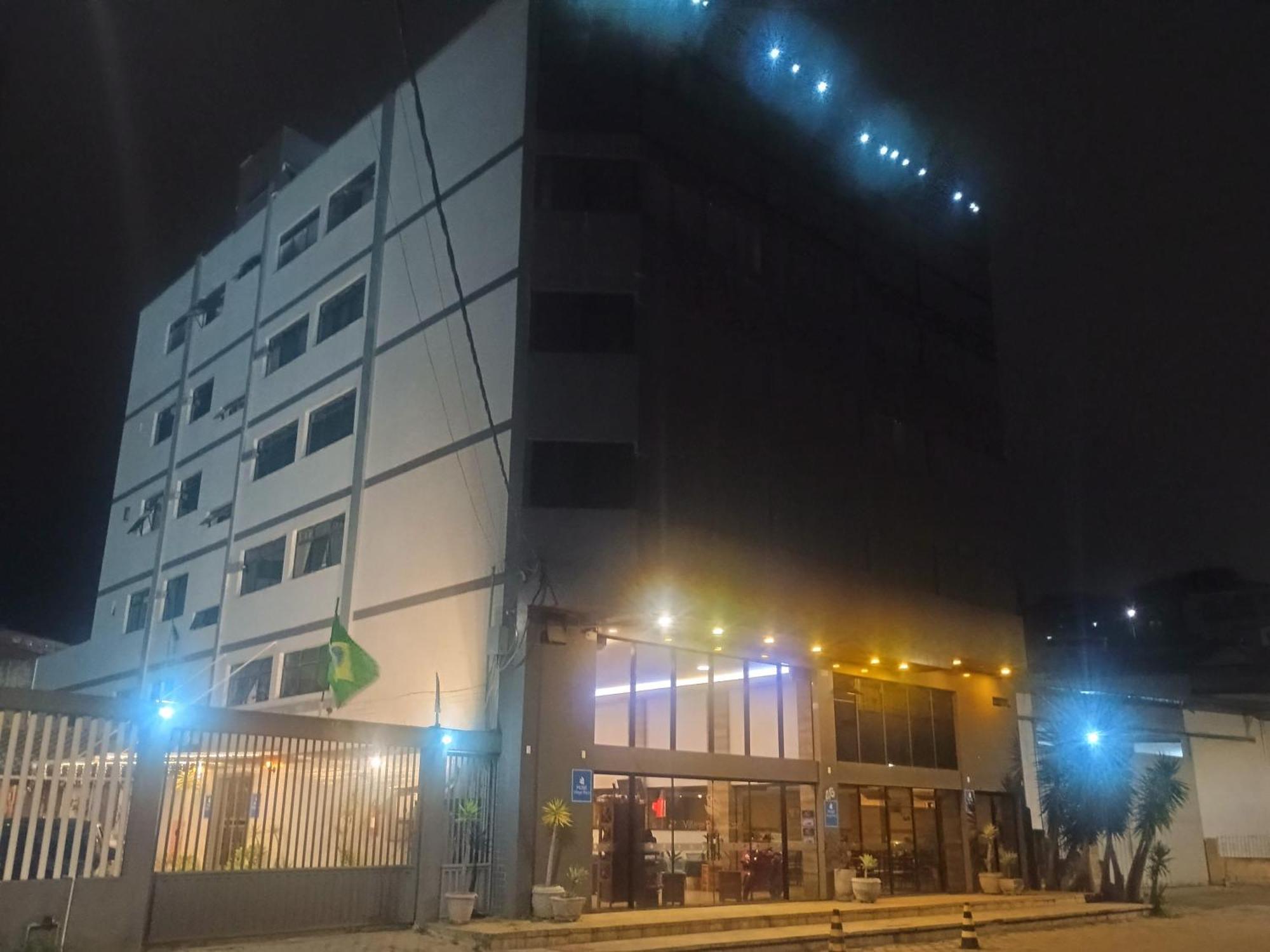 Village Plaza Hotel 巴巴塞纳 外观 照片